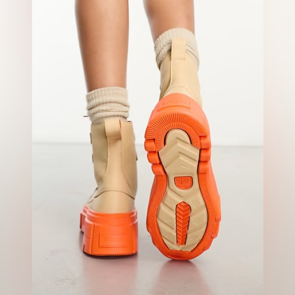 Sorel Caribou x Lace Up Waterproof WP Boots Ceramic/Optimized Orange 10.5 New - Picture 4 of 8